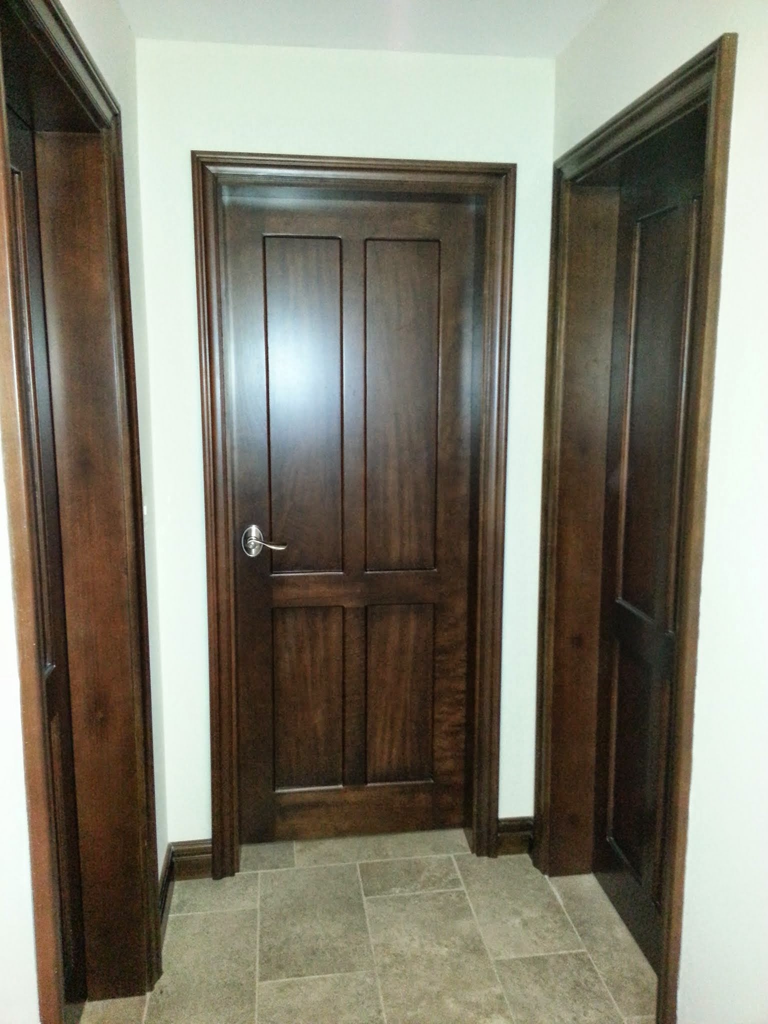 Wood Doors, Custom Furniture Fine Furniture of Sarchí